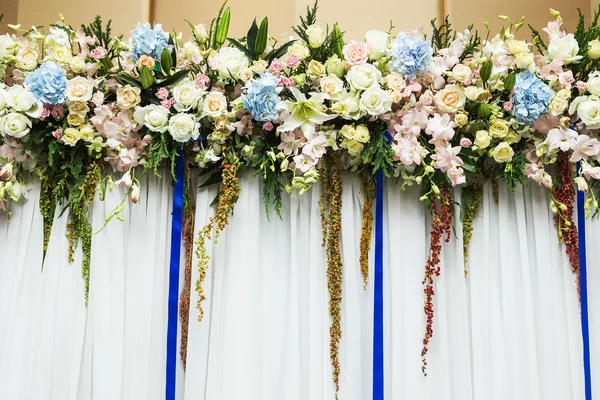 Blumen Hintergrund für Hochzeitsszene — Stockfoto