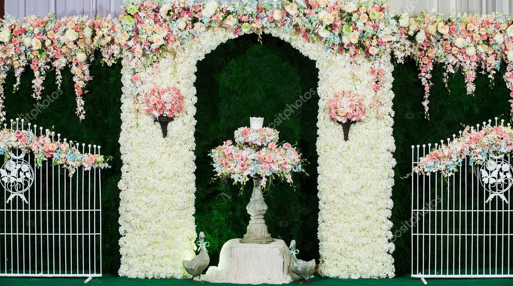 Flowers background for wedding scene Stock Photo by ©subinpumsom 65127019