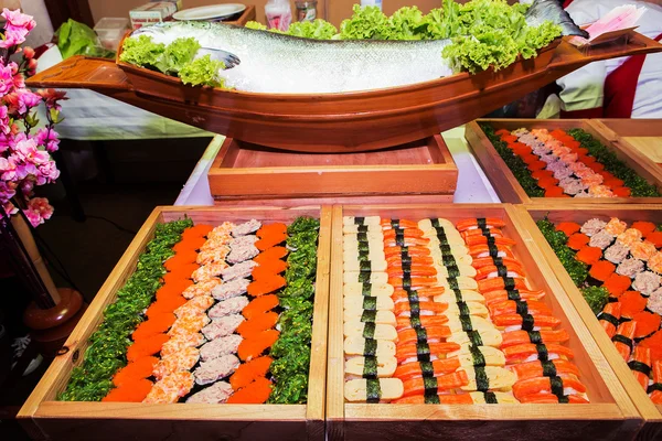 Including sushi, Japanese food palatable. — Stock Photo, Image