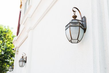 Eski yangın wall Beyaz çimento.