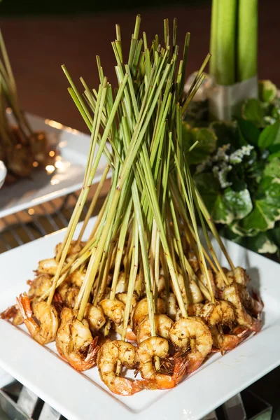 Grilled Shrimp with Lemongrass in Thailand — Stock Photo, Image