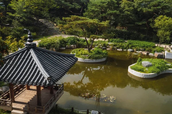 Jardín Coreano Con Pagoda Lago — Foto de Stock