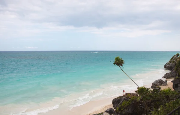 The beach of Tulum in Mexico — Stock Photo, Image