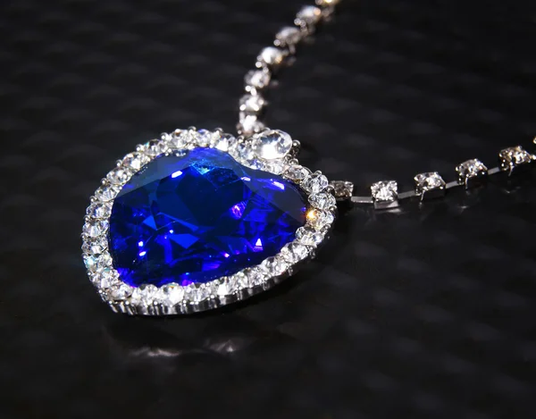 Pendentif bleu — Photo