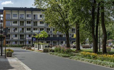 Buşko Zdrj, sadece turistleri cezbettiği için değil, aynı zamanda şehir dışında da tanınan bir spa kasabası.