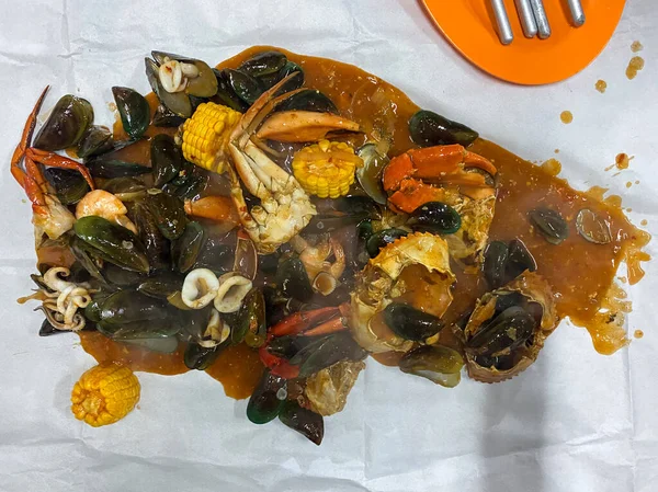 Lezzetli Asya yemeklerinin yakın görüntüsü