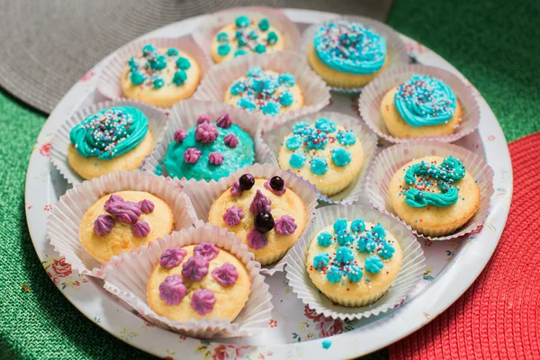 Decorated chocolate cupcakes — Stock Photo, Image