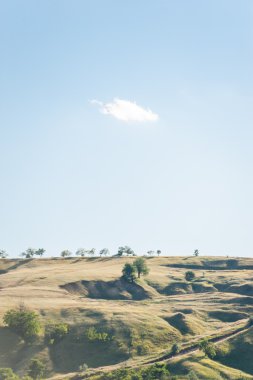 Yaz peyzaj dağlar ve tepeler, Moldova