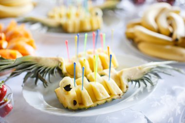 güzel ve lezzetli ananas düğün Resepsiyon 