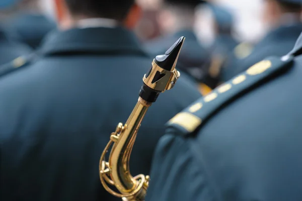 Orkiestra wojskowa saxophon — Zdjęcie stockowe