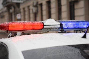 Bir acil servis aracı polis Lightbar