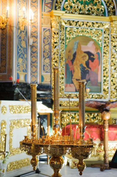 Interieur van de orthodoxe kerk — Stockfoto