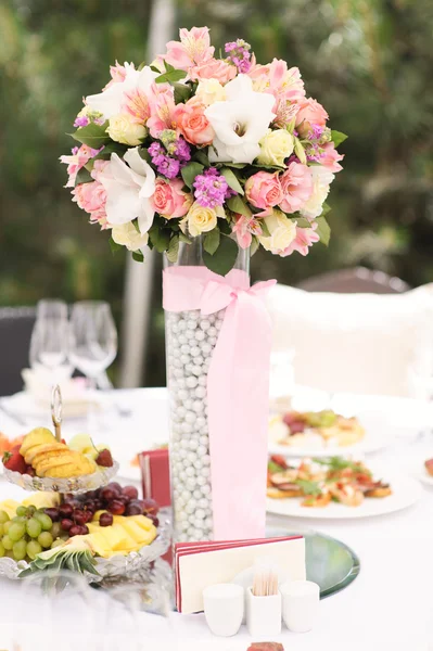 Hochzeit Dekor Blumen — Stockfoto