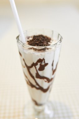 Çikolatalı milkshake stüdyosu.