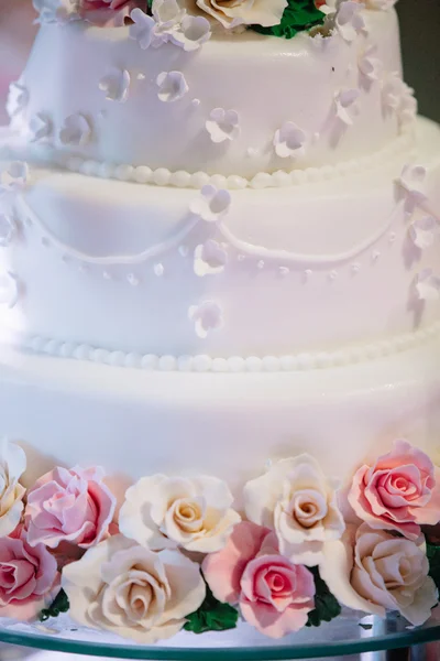 Γαμήλια τούρτα στην τελετή — Φωτογραφία Αρχείου