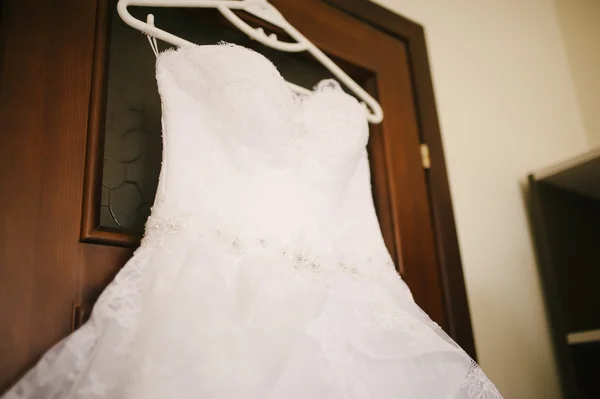 Bridal wedding dress — Stock Photo, Image