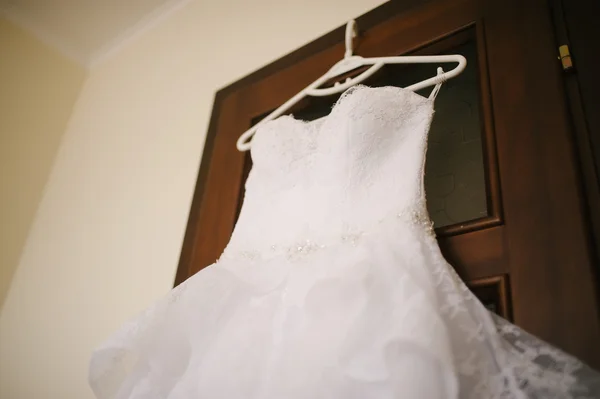 Svatební Svatební šaty — Stock fotografie