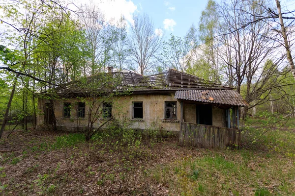 Övergivna Hus Undantagszonen Tjernobylområdet — Stockfoto