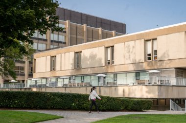 Toronto Üniversitesi St. George kampüsü COVID-19 salgınından dolayı neredeyse bomboş.. 
