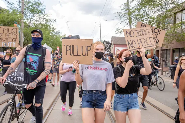 Toronto Ontario Canadá Junio 2020 Marcha Contra Racismo Solidaridad Con —  Fotos de Stock