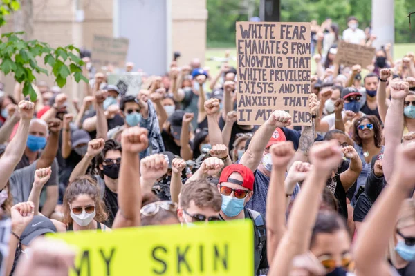 Toronto Ontario Canadá Junio 2020 Marcha Contra Racismo Solidaridad Con —  Fotos de Stock