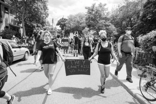 Toronto Ontario Canada Junho 2020 Marcha Racismo Solidariedade Com Matéria — Fotografia de Stock