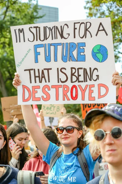 Toronto Ontario Kanada Wrzesień 2019 Piątki Dla Przyszłości Protest Sprawie — Zdjęcie stockowe