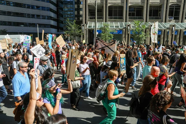 Toronto Ontario Kanada Wrzesień 2019 Piątki Dla Przyszłości Protest Sprawie — Zdjęcie stockowe