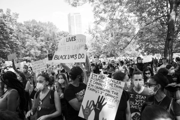 Toronto Ontario Kanada Června 2020 Protirasistický Pochod Solidarita Černými Životy — Stock fotografie