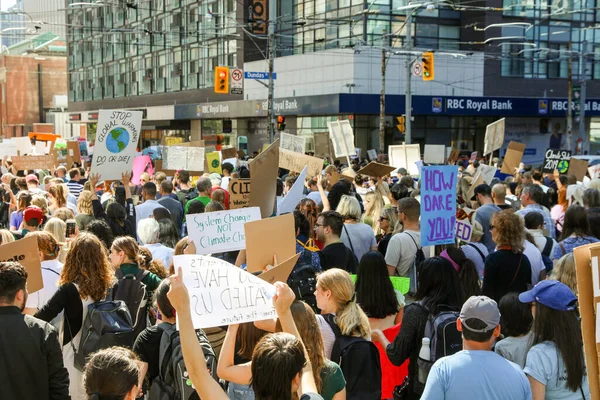 Toronto Ontario Kanada Wrzesień 2019 Piątki Dla Przyszłości Protest Sprawie — Zdjęcie stockowe