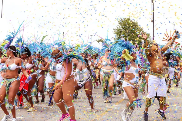 Toronto Ontario Canadá Agosto 2019 Participantes Gran Desfile Del Carnaval —  Fotos de Stock