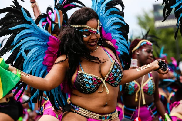 Toronto Ontario Canadá Agosto 2019 Participantes Gran Desfile Del Carnaval —  Fotos de Stock