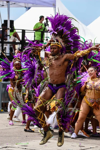 Toronto Ontario Kanada Srpna 2019 Účastníci Karibského Karnevalového Průvodu Torontu — Stock fotografie