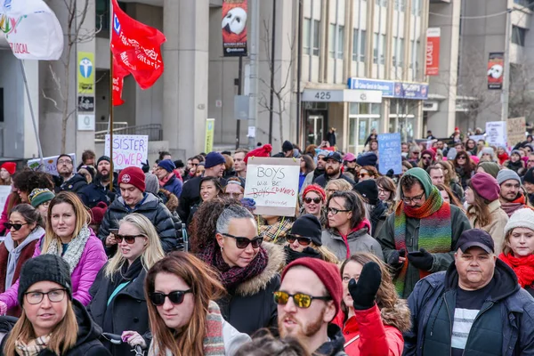 Torononto Ontario Canada Hazi Ran 2018 Kadinlarin Yürürümüzündürüzüz — Stok fotoğraf