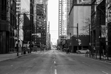 TORONTO, CANADA - 23 HAZİRAN 2021: İKİNCİ KOVID-19 PANDEMİK.