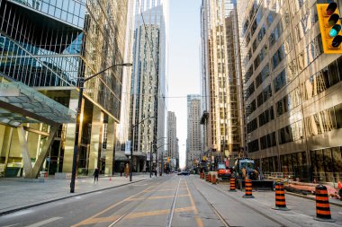 TORONTO, CANADA - 23 HAZİRAN 2021: İKİNCİ KOVID-19 PANDEMİK.