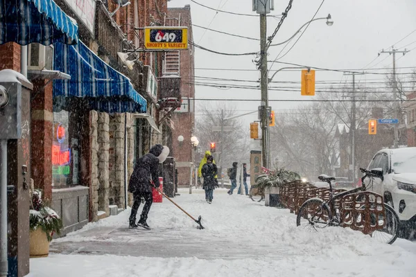 Toronto Ontario Canada Gennaio 2021 Persone Maschera Strade Vicine Durante — Foto Stock