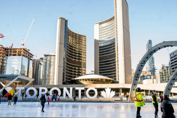 Toronto Canada January 2021 People Skake Ice Rink Nathan Phillip — Stock Photo, Image