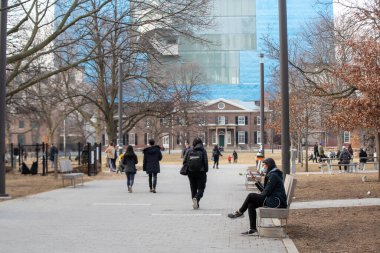 TORONTO, CANADA - 17 Mart 2021 KOVID 19 HAYAT VE GÜVENLİK