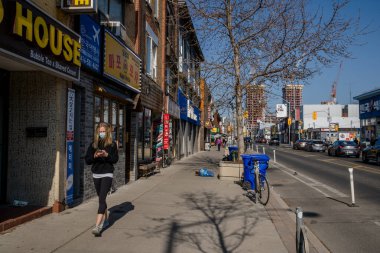 COVID-19. Toronto 'da günlük hayat. 8 Nisan. 2021