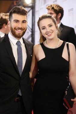 Toronto, Ontario, Kanada - 21 Ekim 2016: Buffer Festivali Kırmızı Halı. Tampon Festivali, YouTube ve Online içerik yaratıcılarının katıldığı bir festivaldir..