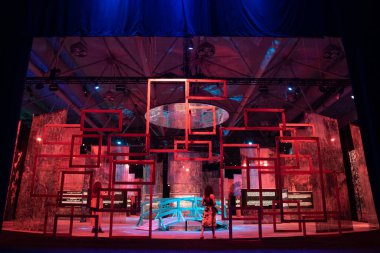 Beyond Monet exhibit at Metro Convention Centre. This remarkable experience allows audiences to embark on a poetic and engaging journey through the work of the leading figure of Impressionism, Claude Monet. 