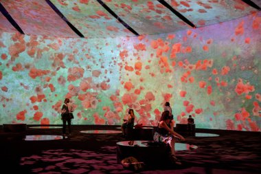 Beyond Monet exhibit at Metro Convention Centre. This remarkable experience allows audiences to embark on a poetic and engaging journey through the work of the leading figure of Impressionism, Claude Monet. 