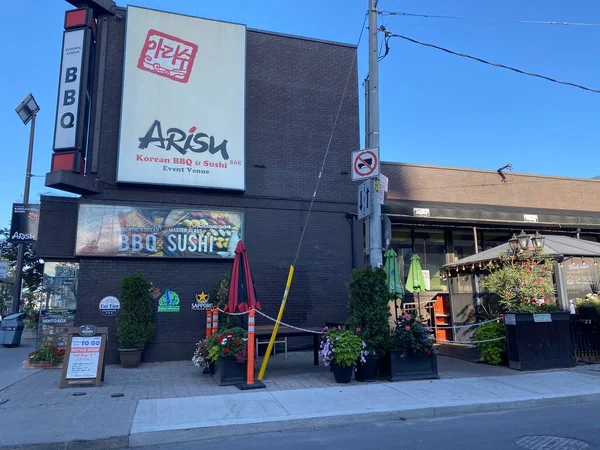 Toronto Bir Restoranın Işareti Aşı Kanıtlarıyla Birlikte Evde Yemek Yemeye — Stok fotoğraf