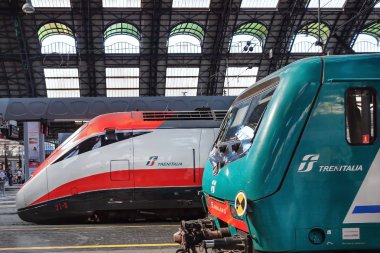 Milan Merkez tren - tren