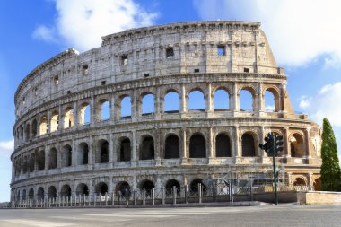 Colosseum restorasyon, tam cephe