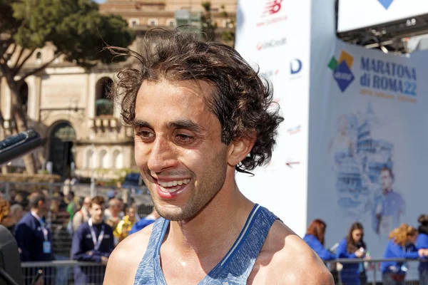 Martin Dematteis just after the finish line at the Rome Marathon — Stock Photo, Image