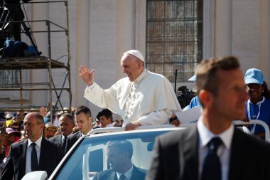 Papa Francis Bergoglio yeni Papa hareket eden.
