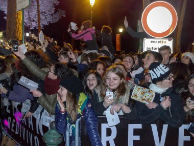 Roma, İtalya - 15 Ocak 2016: İtalyan aktör Leonardo DiCaprio, Amerikalı aktörün son filmi 