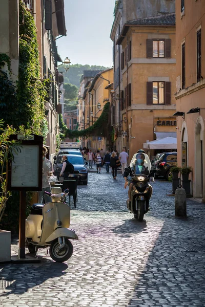 Rome Italie Mai 2021 Une Ruelle Dans Quartier Trastevere Dans — Photo